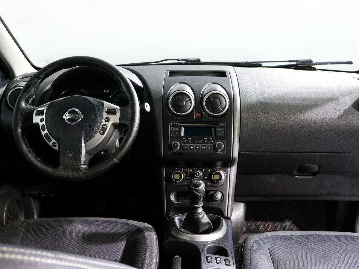 Б/У Ниссан Кашкай+2 2010 года. Фото: #9