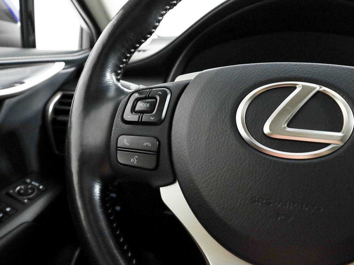 Б/У Лексус Н-Икс 2016 года. Фото: #16