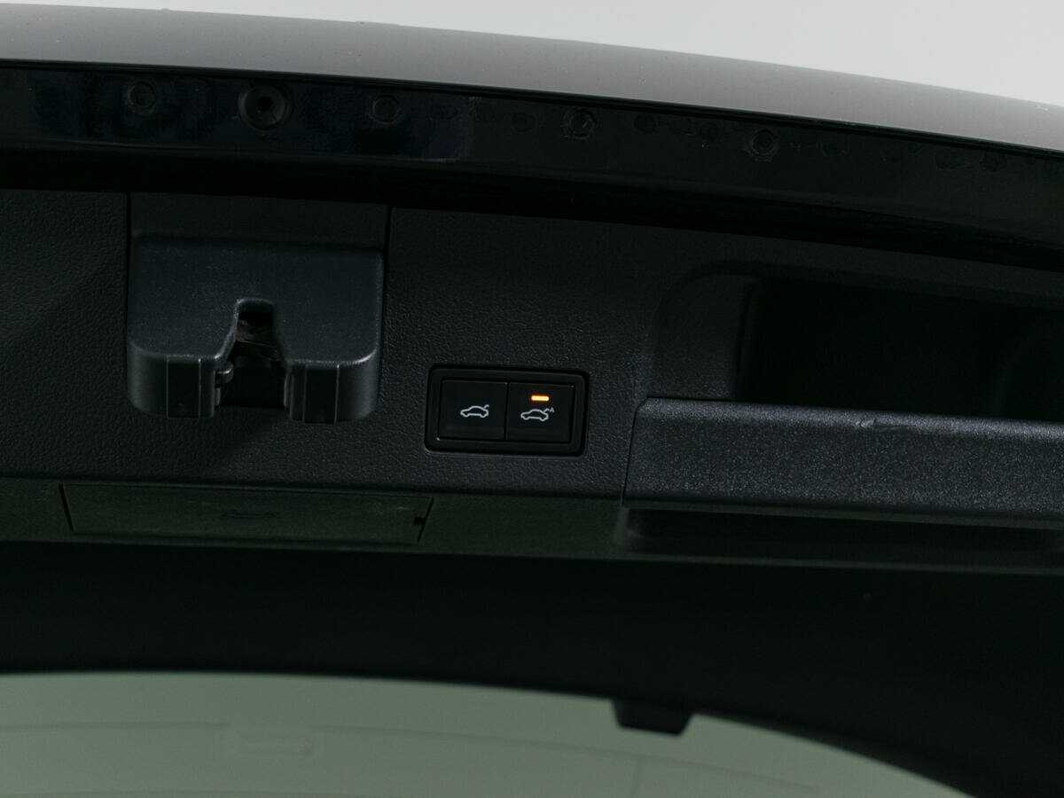 Б/У Фольксваген Артеон 2018 года. Фото: #8