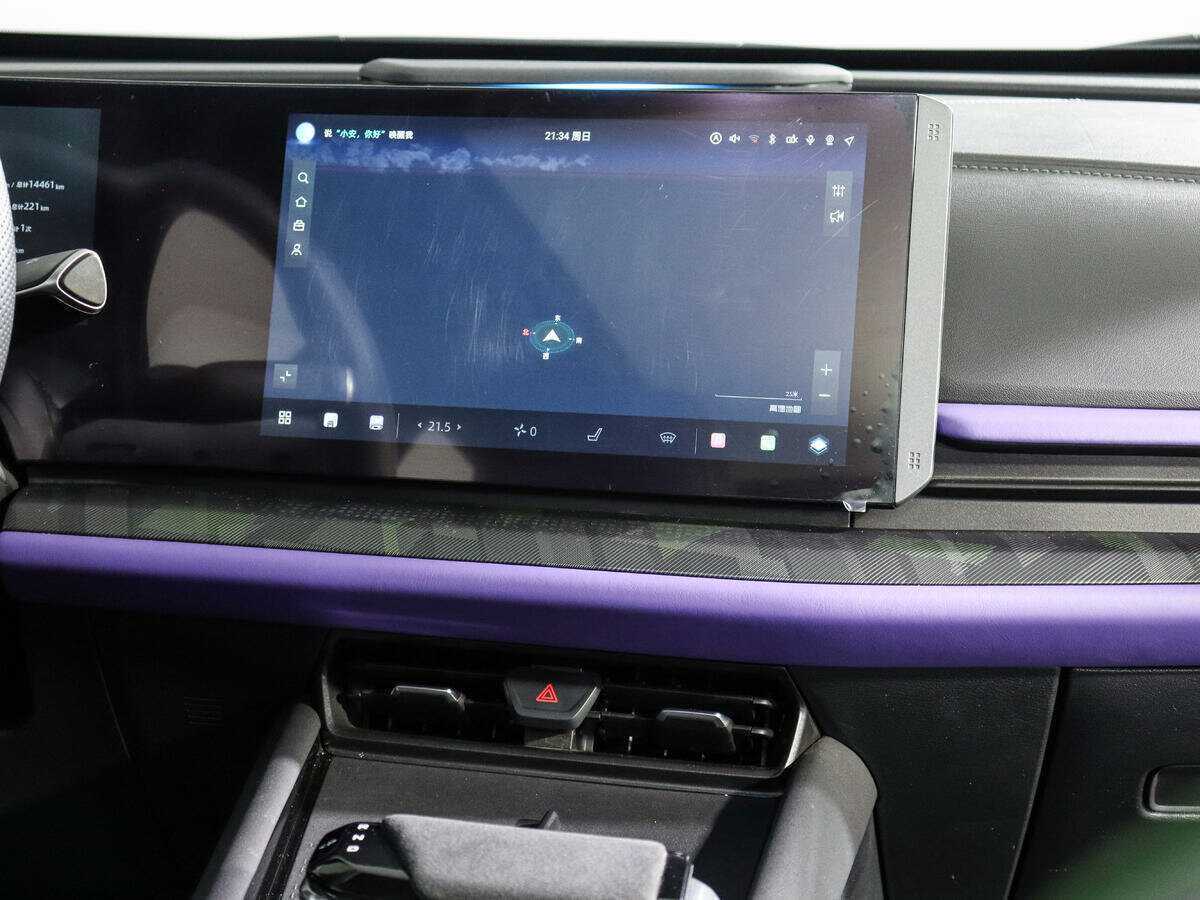 Б/У Чанган УНИ-Т 2023 года. Фото: #9