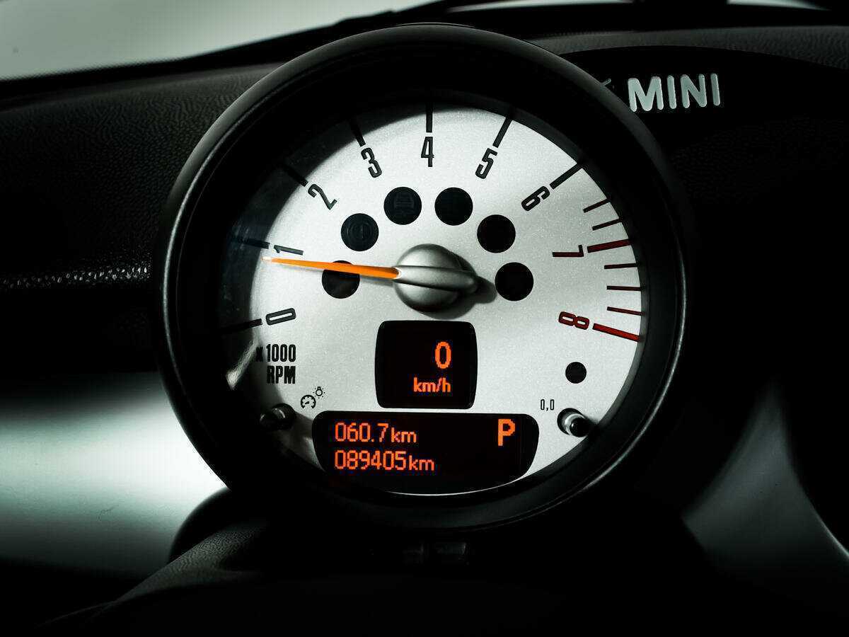 Б/У Мини Хэтч 2013 года. Фото: #9