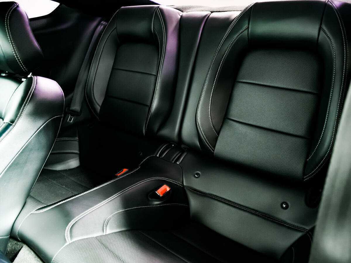 Б/У Форд Мустанг 2018 года. Фото: #11