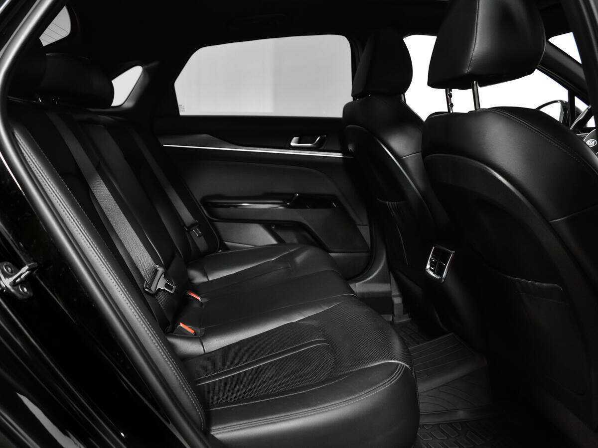 Б/У Киа К5 2021 года. Фото: #9