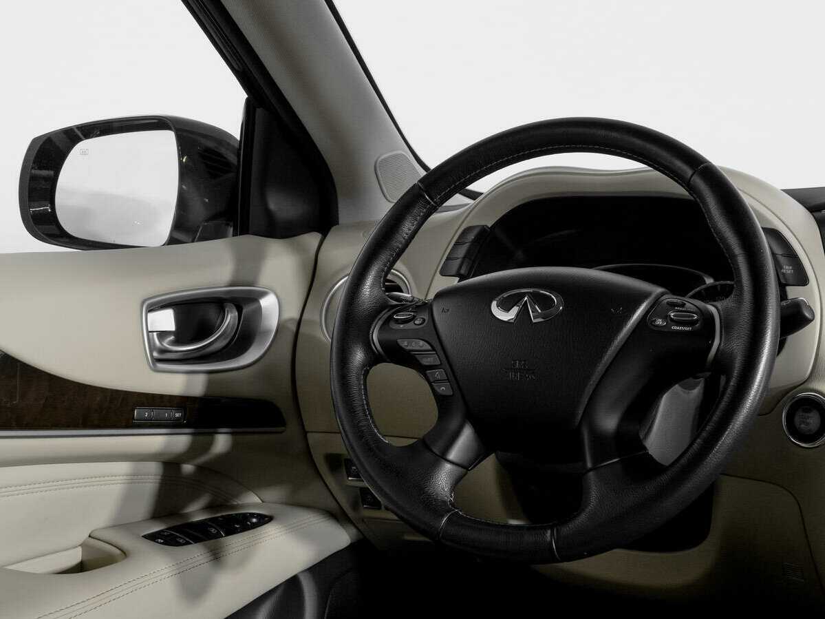 Б/У Инфинити К-Икс60 2016 года. Фото: #16