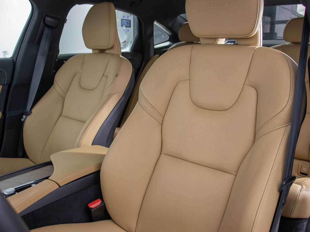 Б/У Вольво С90 2020 года. Фото: #13