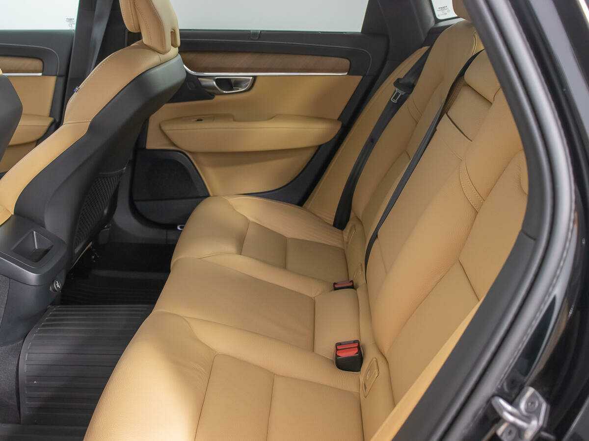 Б/У Вольво С90 2020 года. Фото: #14