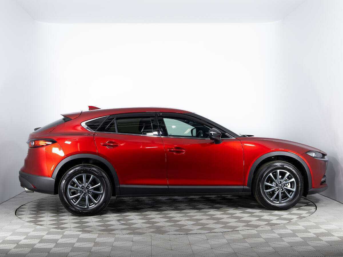 Б/У Мазда Ц-Икс-4 2022 года. Фото: #3