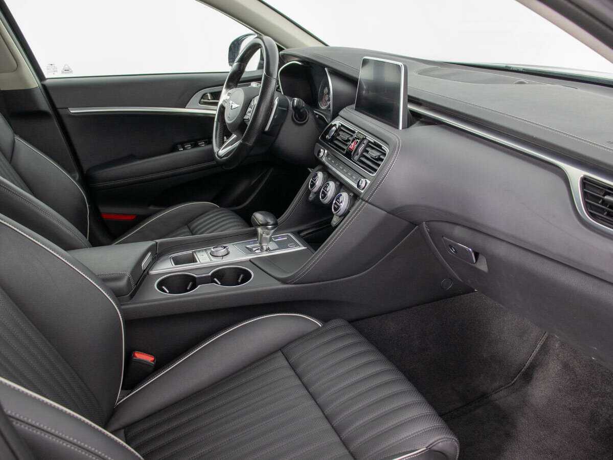 Б/У Генезис Г70 2018 года. Фото: #8