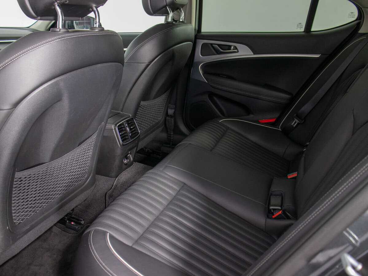 Б/У Генезис Г70 2018 года. Фото: #12