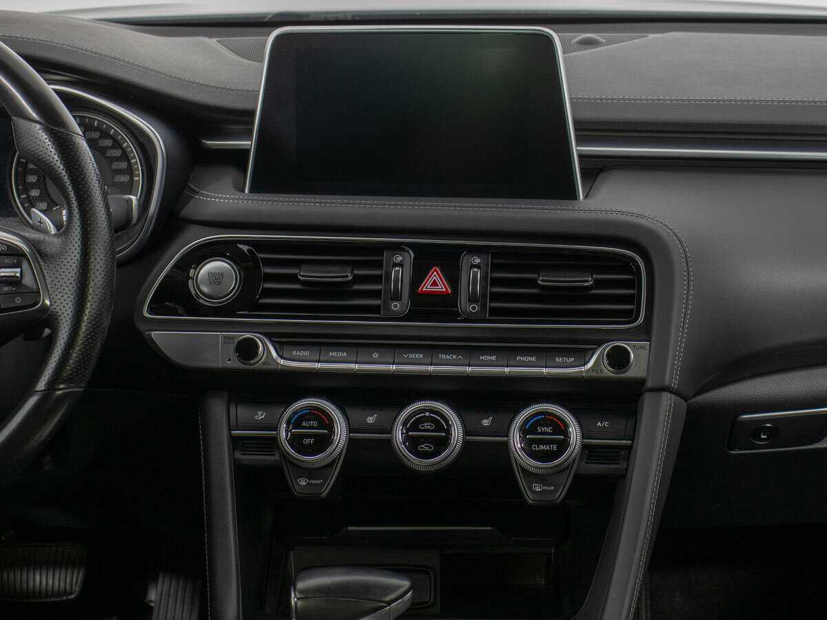 Б/У Генезис Г70 2018 года. Фото: #16