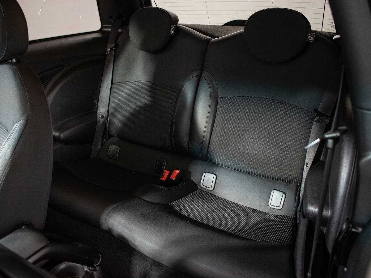 Б/У Мини Хэтч 2012 года. Фото: #8