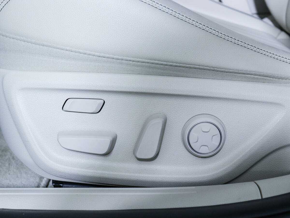 Б/У Генезис Г70 2021 года. Фото: #12