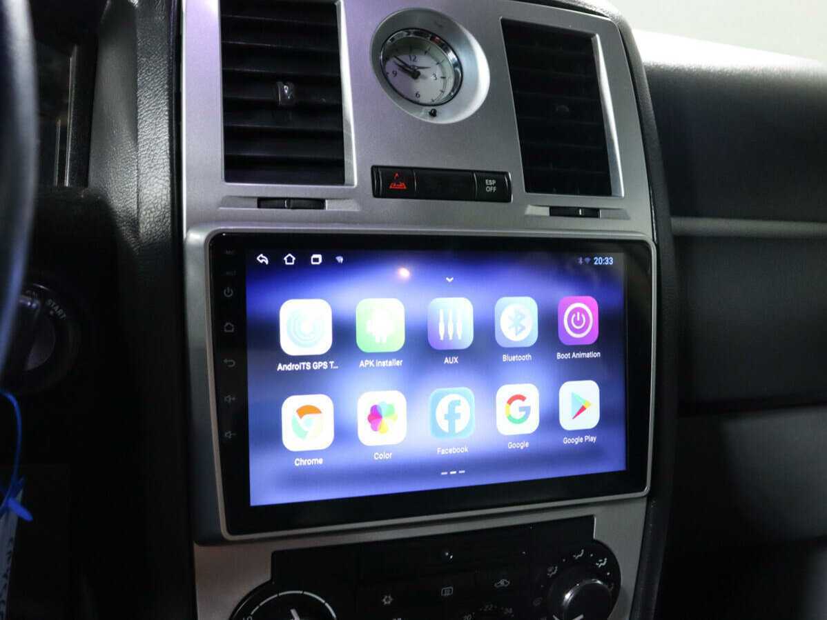 Б/У Крайслер 300Ц 2005 года. Фото: #17