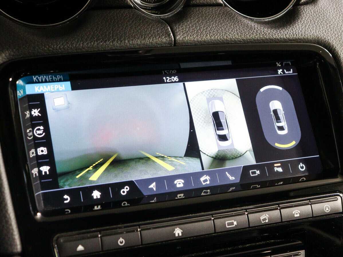 Б/У Ягуар ИксДжи 2018 года. Фото: #22