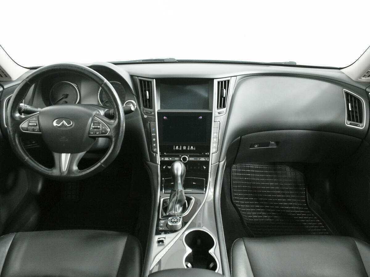 Б/У Инфинити К50 2014 года. Фото: #8