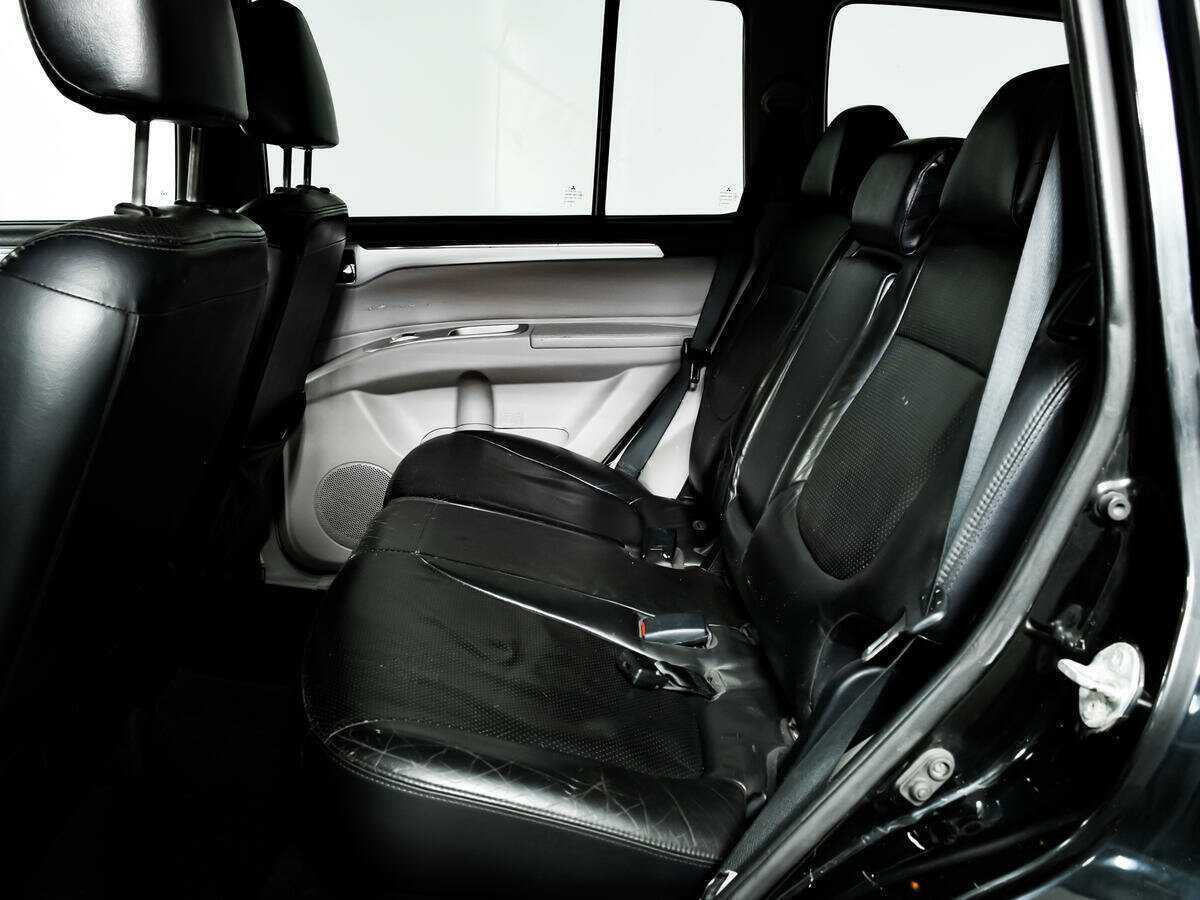 Б/У Митсубиши Паджеро Спорт 2010 года. Фото: #11