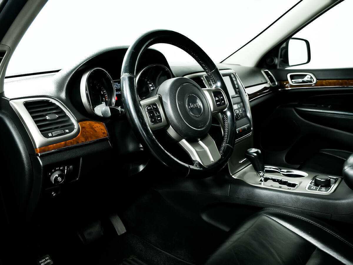 Б/У Джип Гранд Чироки 2011 года. Фото: #12