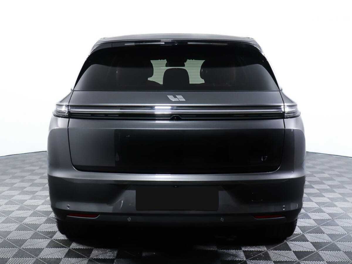 Б/У ЛиСян Л7 2023 года. Фото: #4