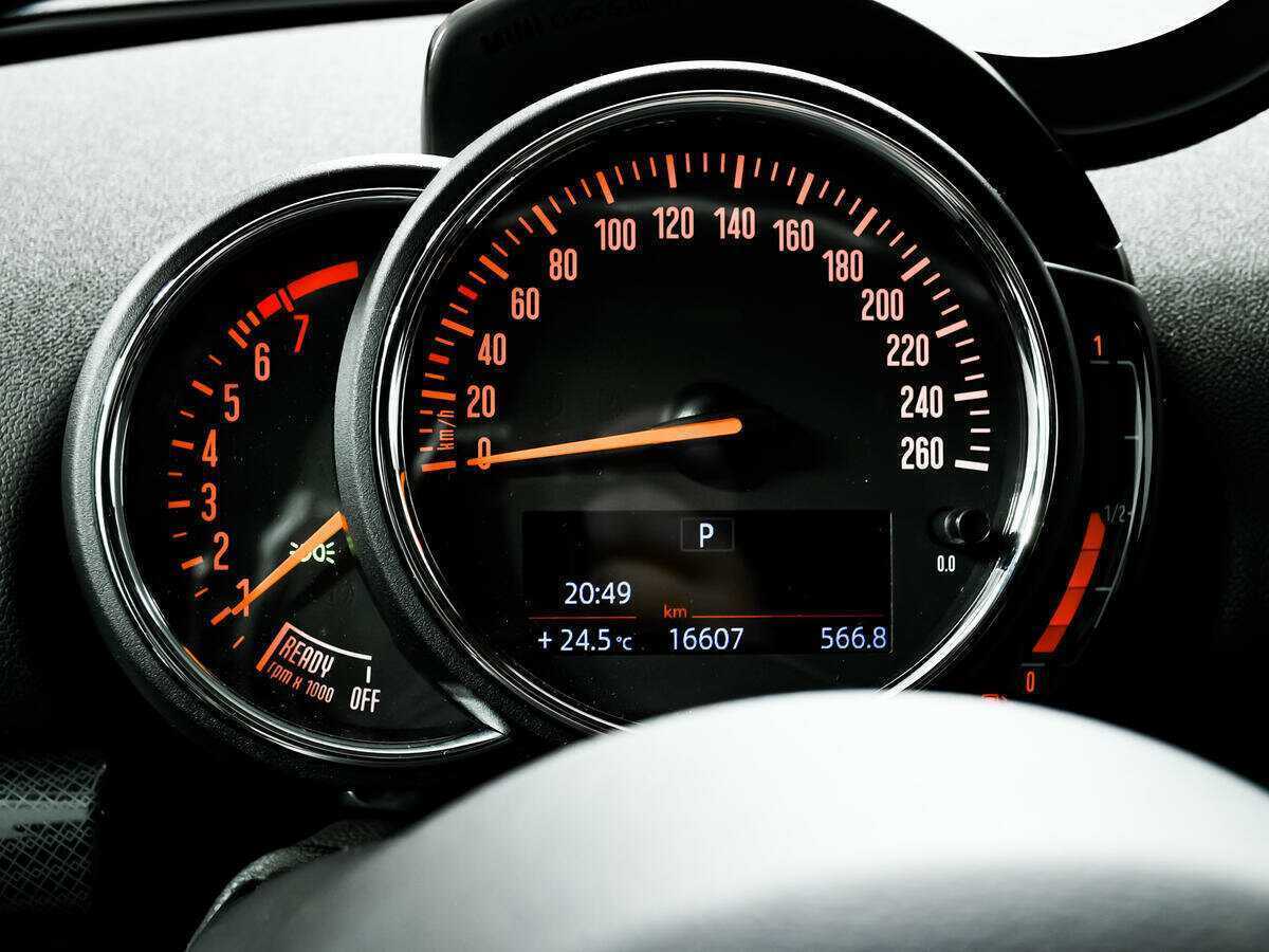 Б/У Мини Клубмэн 2021 года. Фото: #9