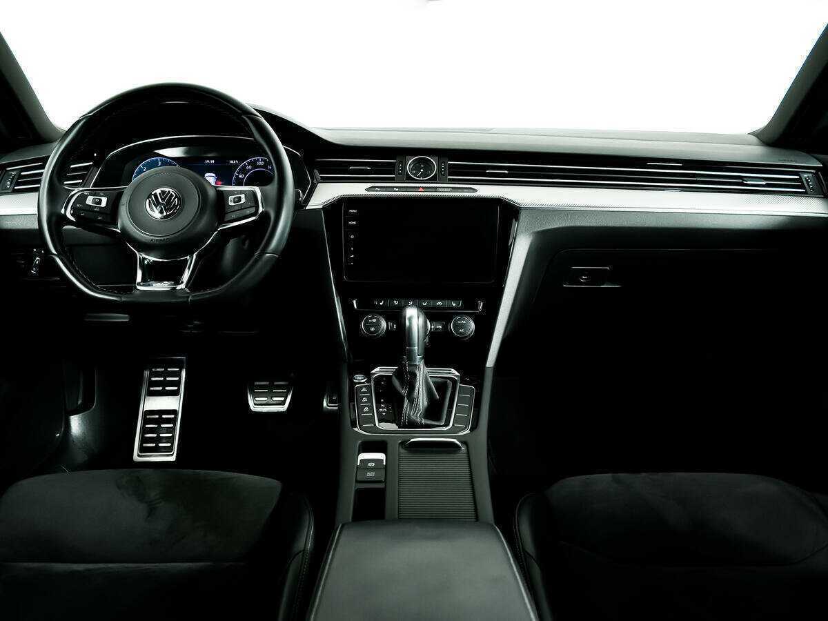 Б/У Фольксваген Артеон 2017 года. Фото: #10