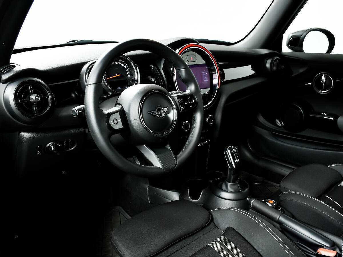 Б/У Мини Хэтч 2021 года. Фото: #12