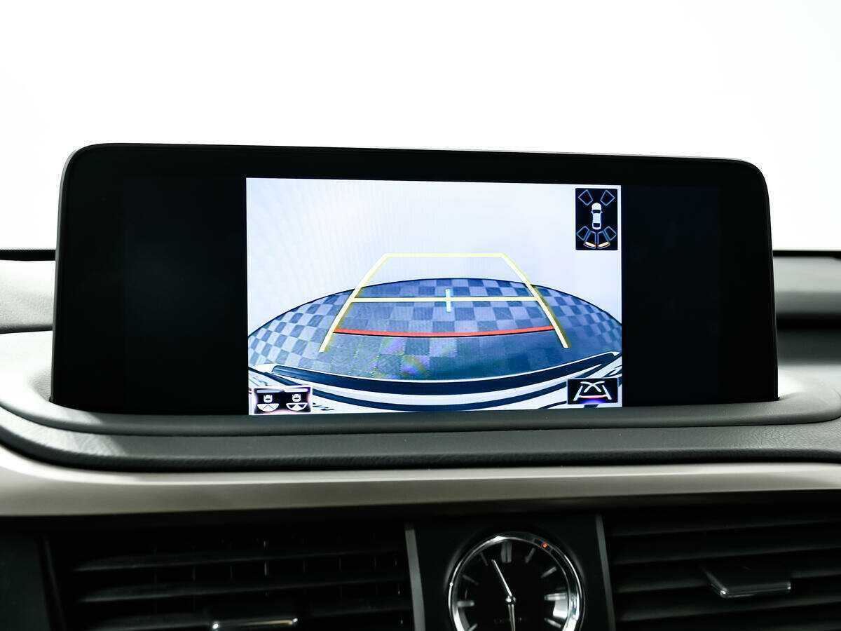 Б/У Лексус Р-Икс 2019 года. Фото: #12