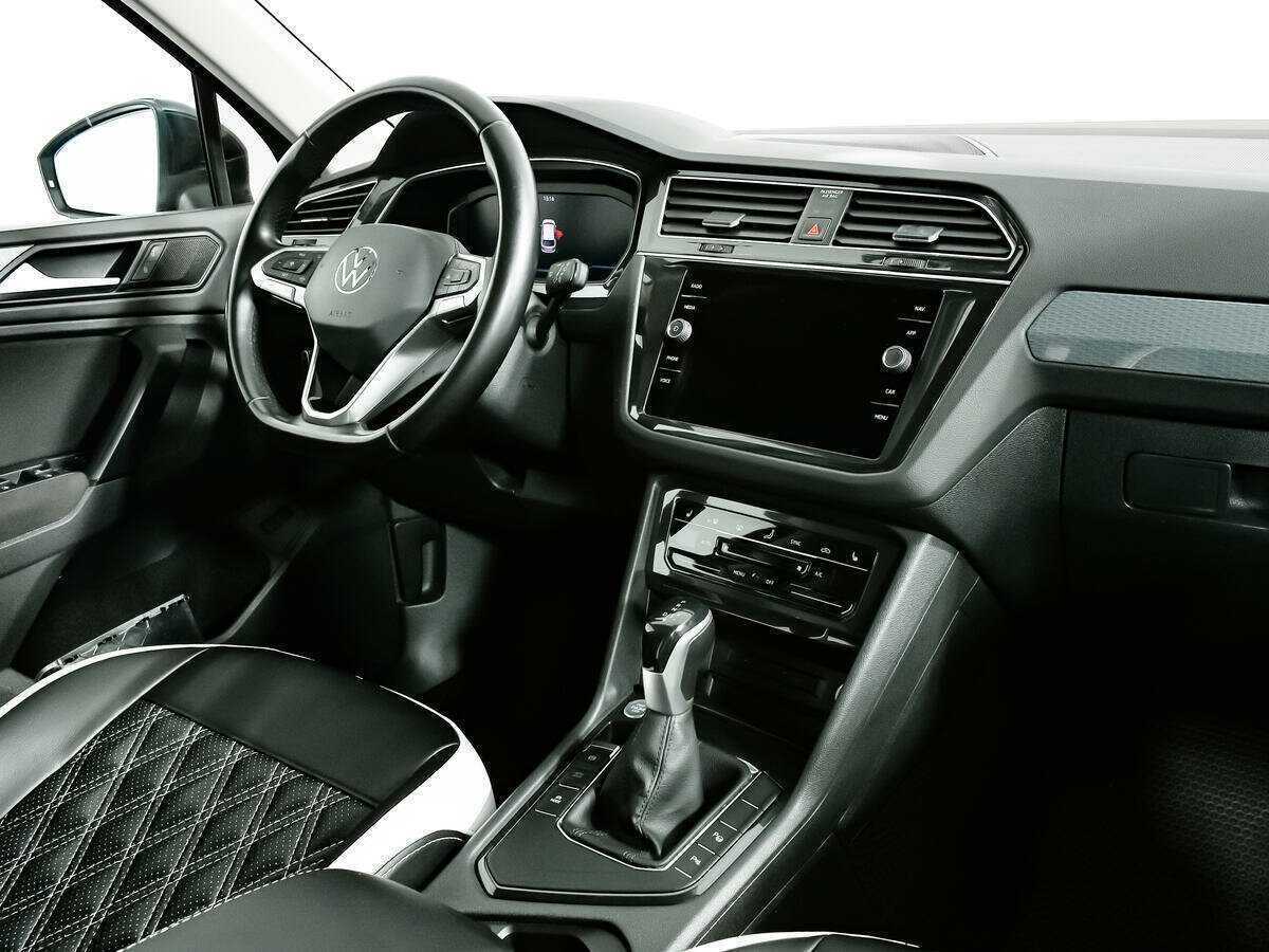 Б/У Фольксваген Тигуан 2021 года. Фото: #8