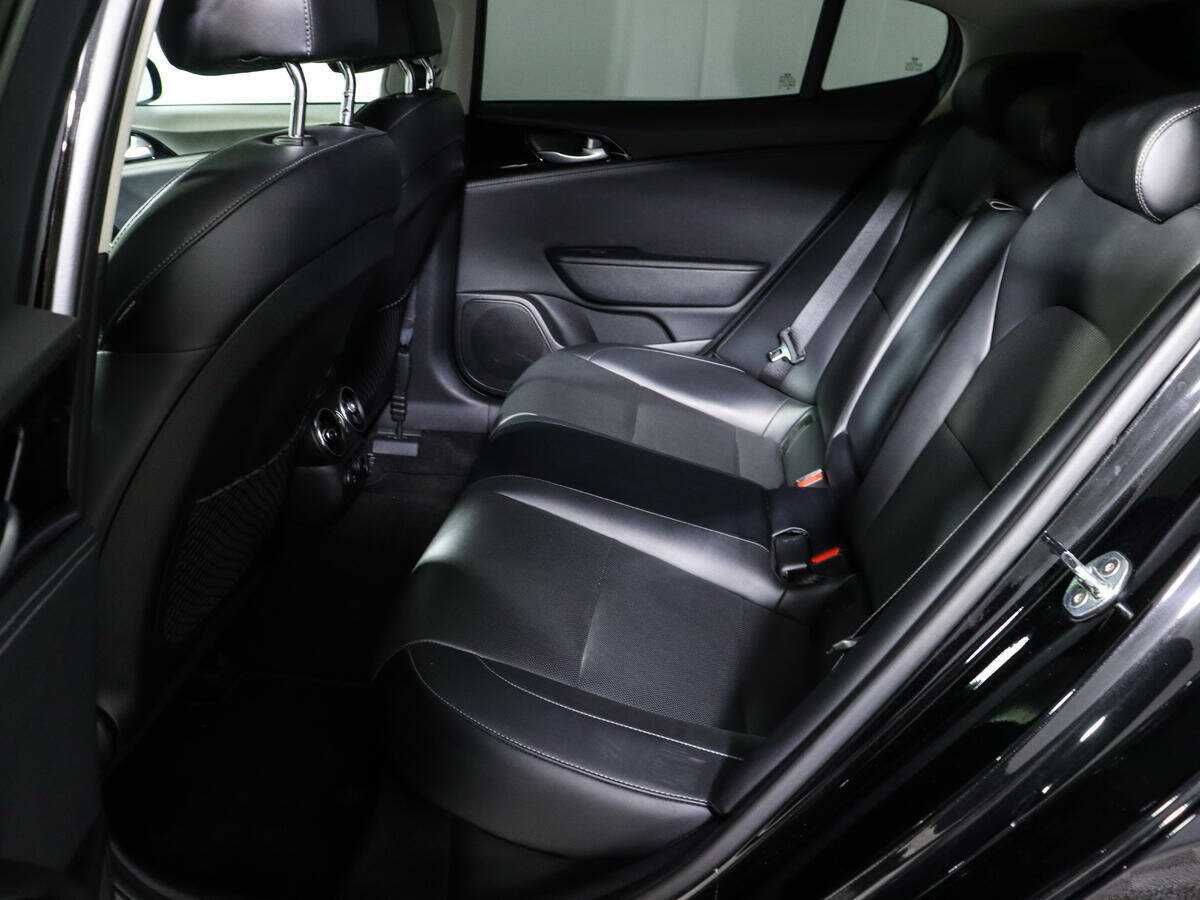 Б/У Киа Стингер 2021 года. Фото: #7