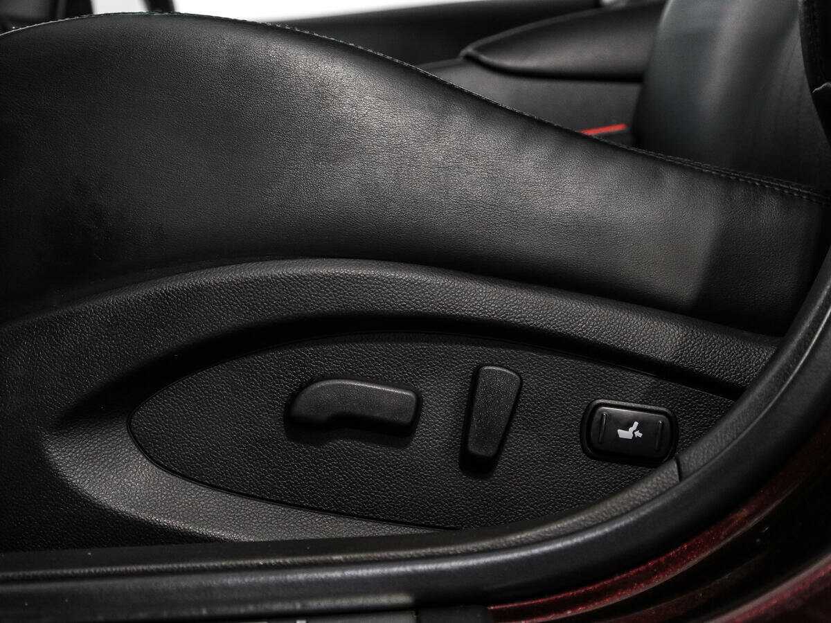 Б/У Инфинити К-Икс50 2015 года. Фото: #9