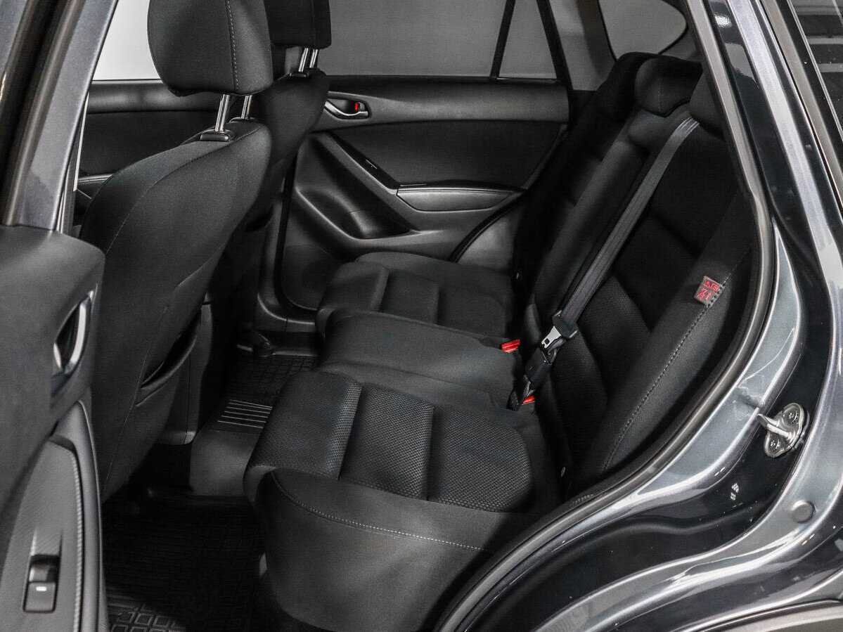 Б/У Мазда Ц-Икс-5 2016 года. Фото: #10