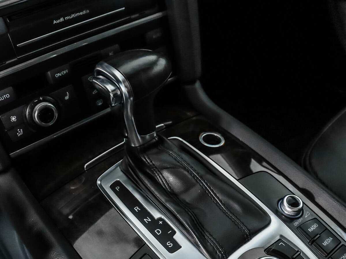 Б/У Ауди К7 2012 года. Фото: #10