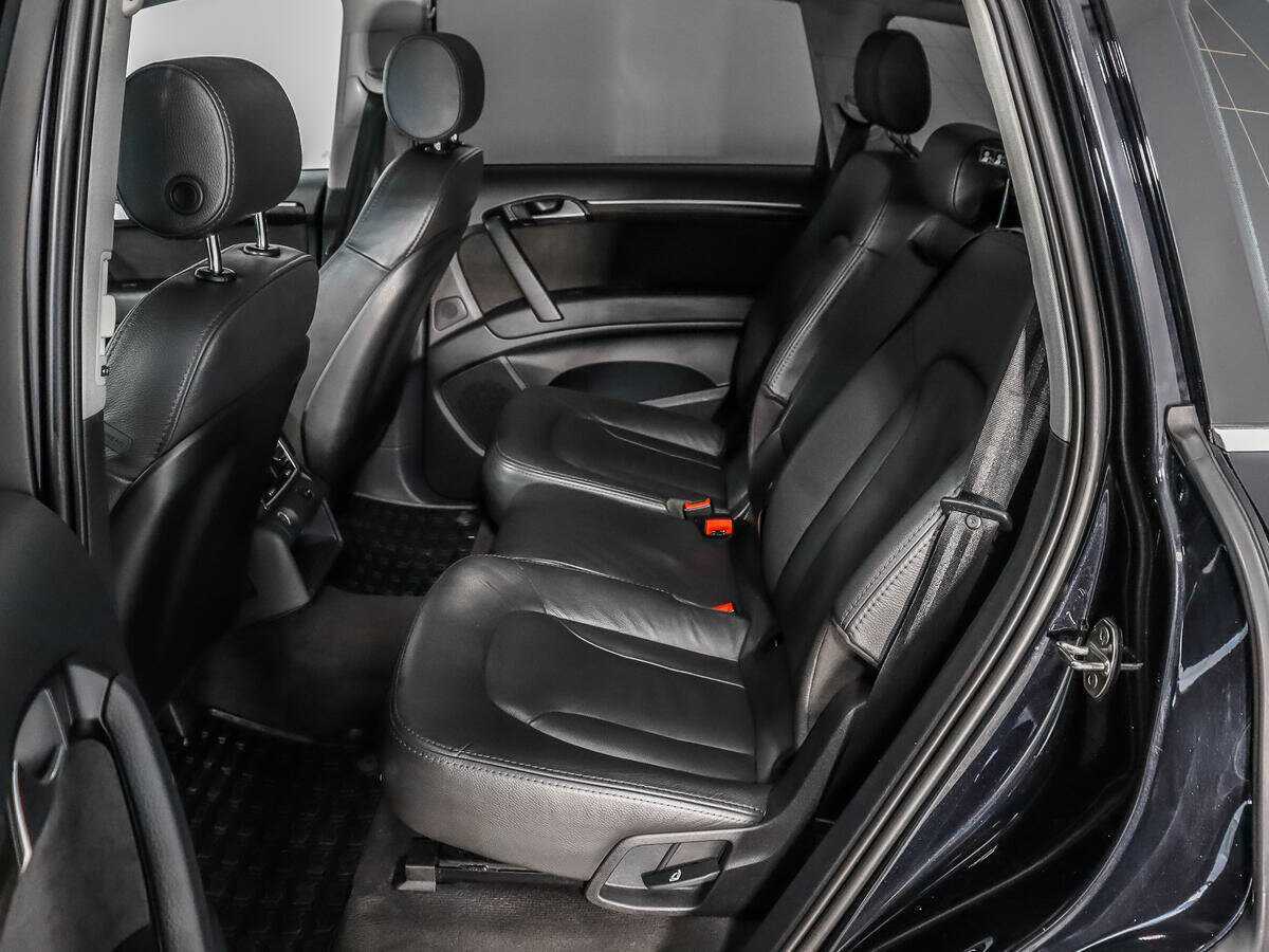 Б/У Ауди К7 2012 года. Фото: #11