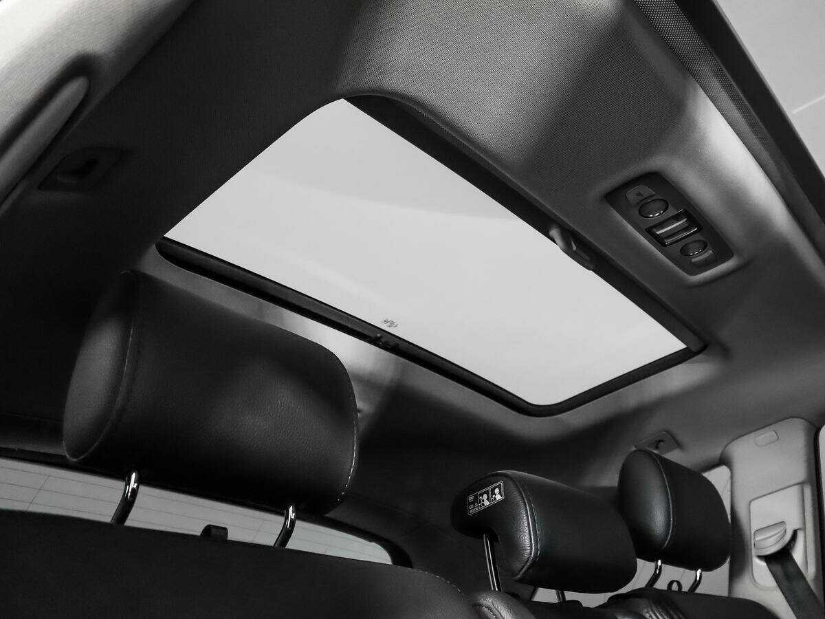 Б/У Ауди К7 2012 года. Фото: #15