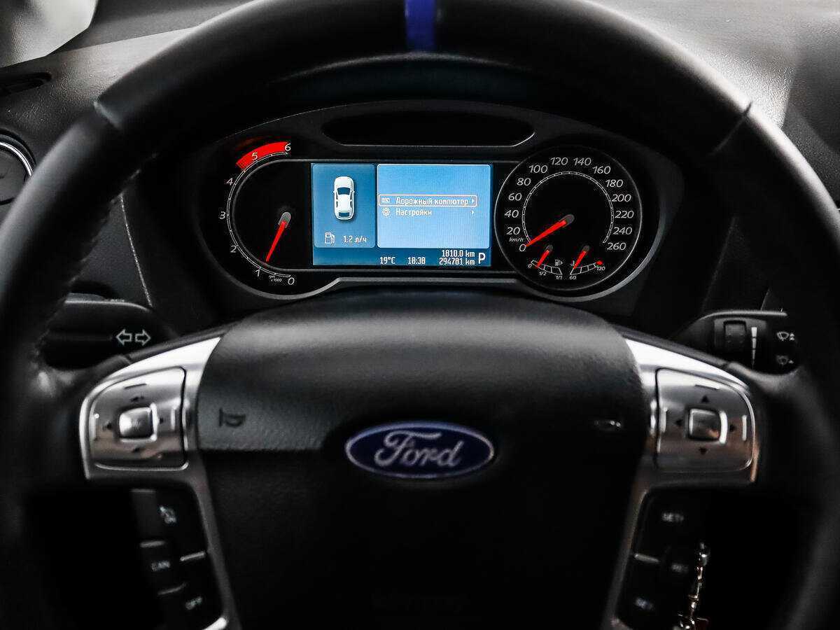 Б/У Форд Мондео 2010 года. Фото: #16