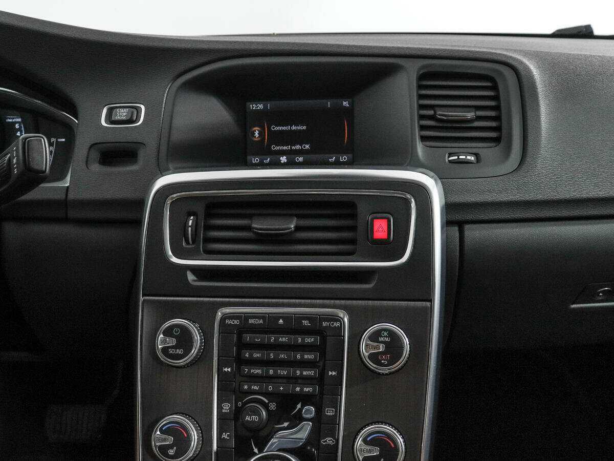 Б/У Вольво С60 2014 года. Фото: #13