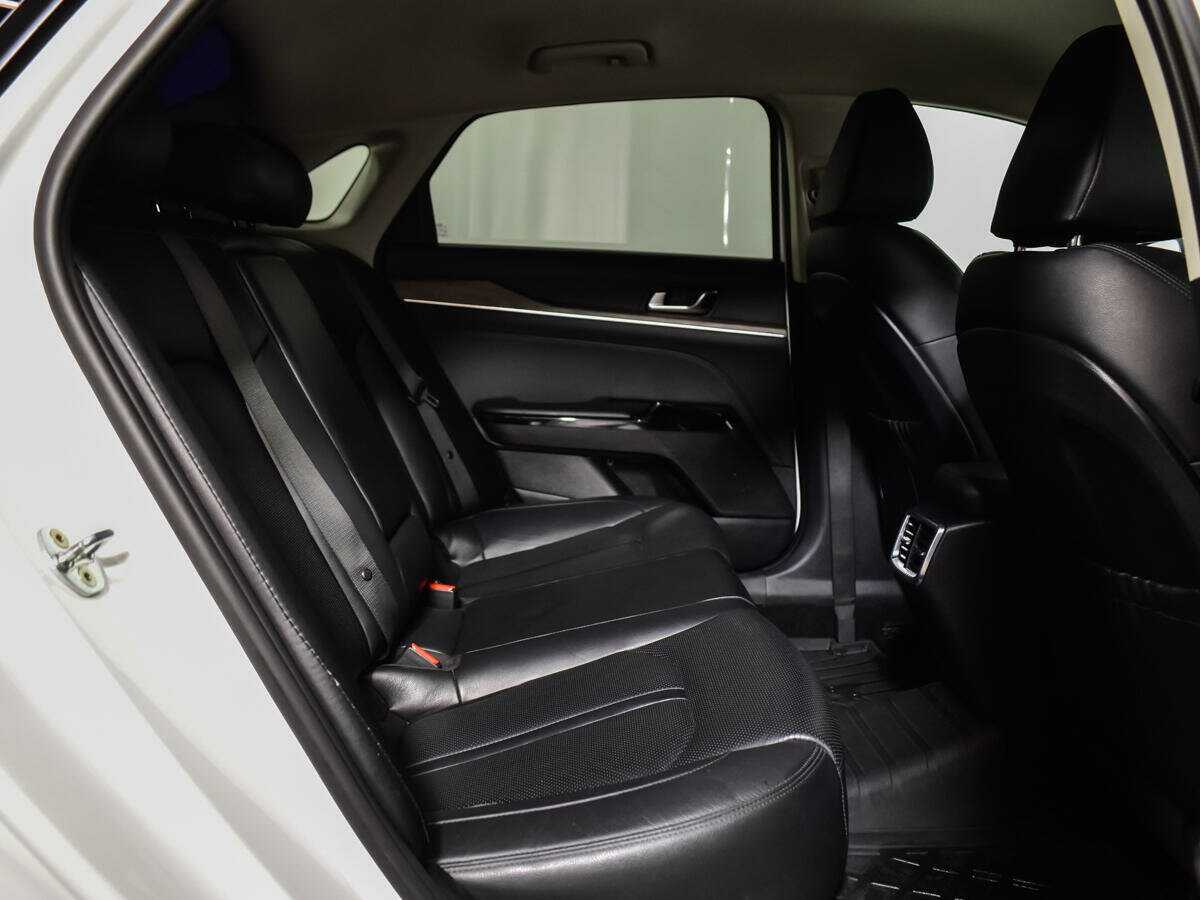 Б/У Киа К5 2021 года. Фото: #9