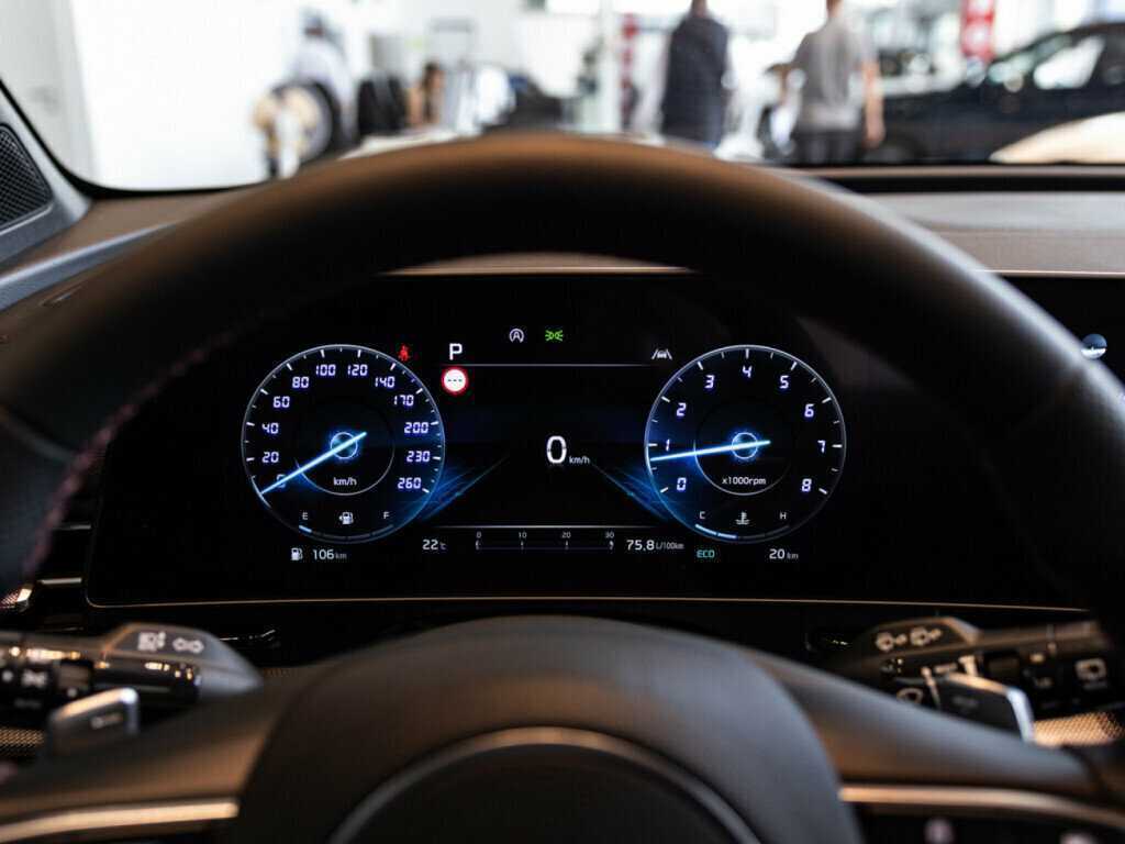 Б/У Киа Спортейдж 2024 года. Фото: #13