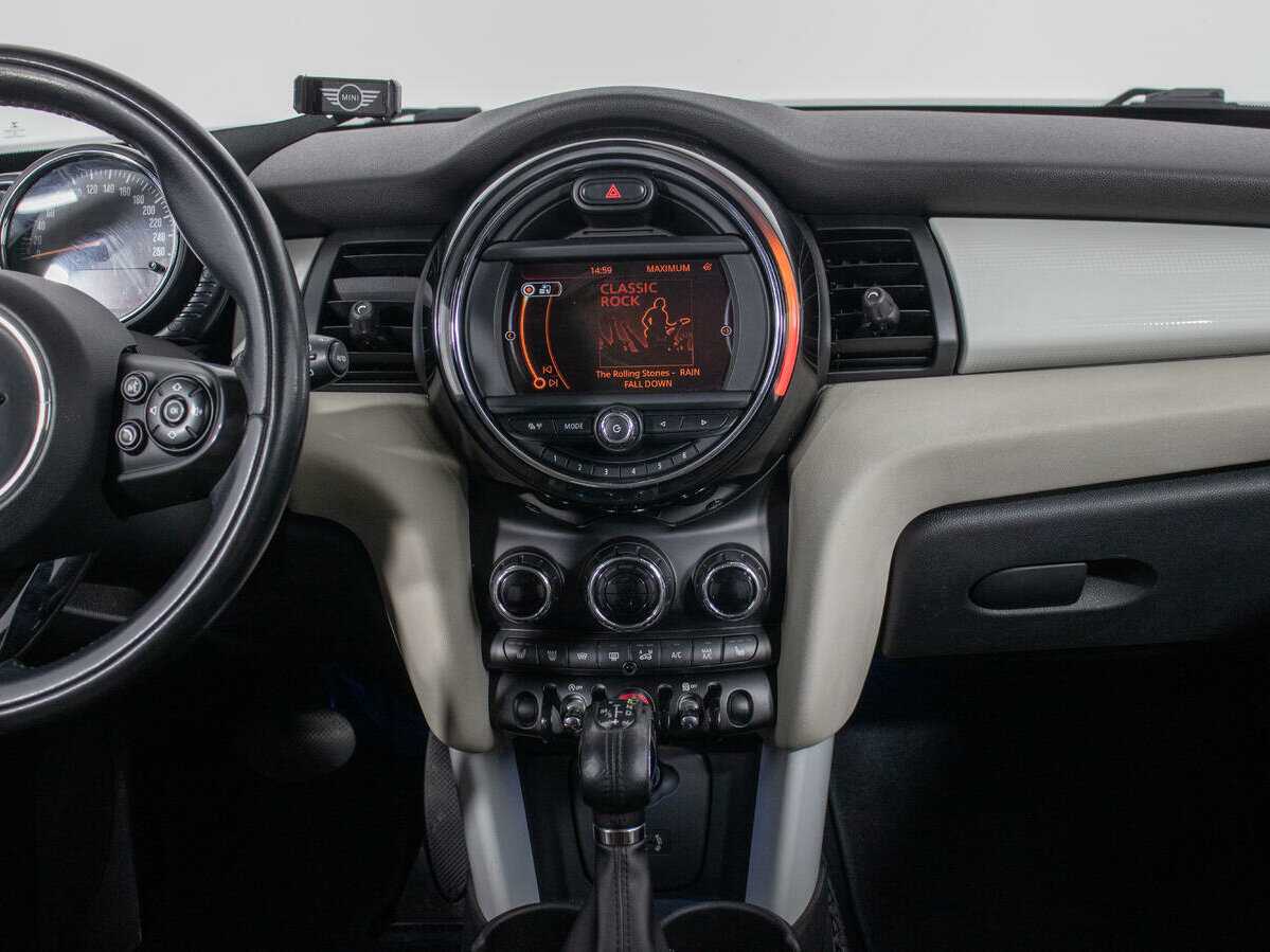 Б/У Мини Хэтч 2014 года. Фото: #13