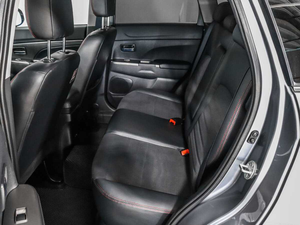 Б/У Митсубиши АС-Икс 2021 года. Фото: #10