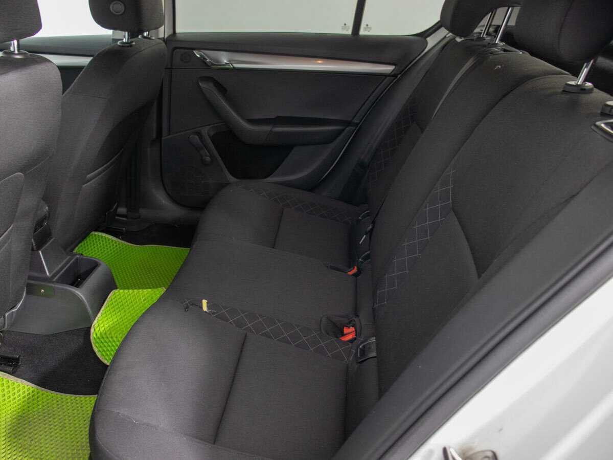 Б/У Шкода Октавия 2018 года. Фото: #10