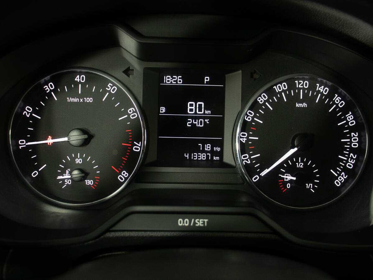 Б/У Шкода Октавия 2018 года. Фото: #11