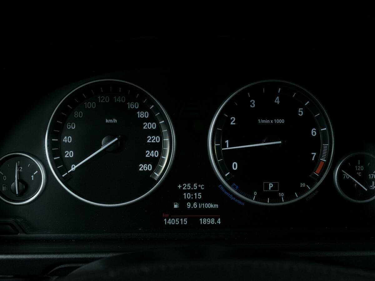 Б/У БМВ 5 серии 2013 года. Фото: #12