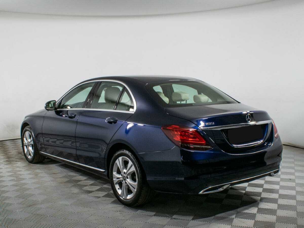 Б/У Мерседес-Бенц Ц-Класс 2020 года. Фото: #6