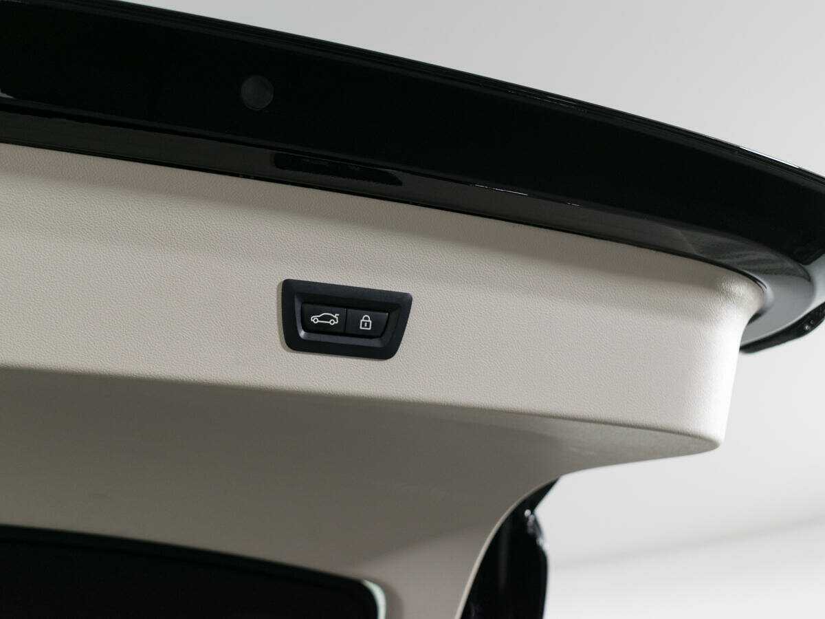 Б/У БМВ Икс4 2020 года. Фото: #8