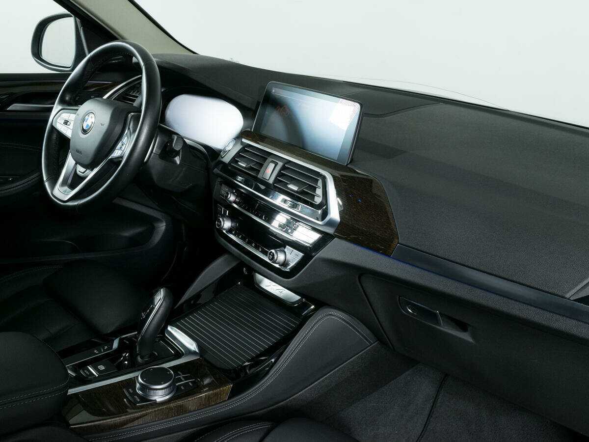 Б/У БМВ Икс4 2020 года. Фото: #9