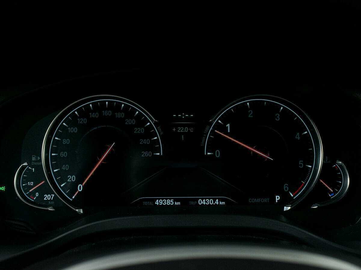 Б/У БМВ Икс4 2018 года. Фото: #13