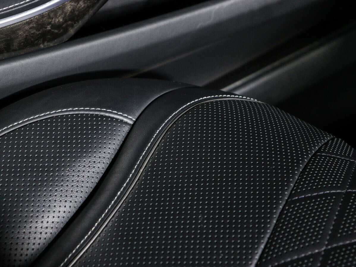 Б/У Мерседес-Бенц Майбах С-Класс 2017 года. Фото: #18