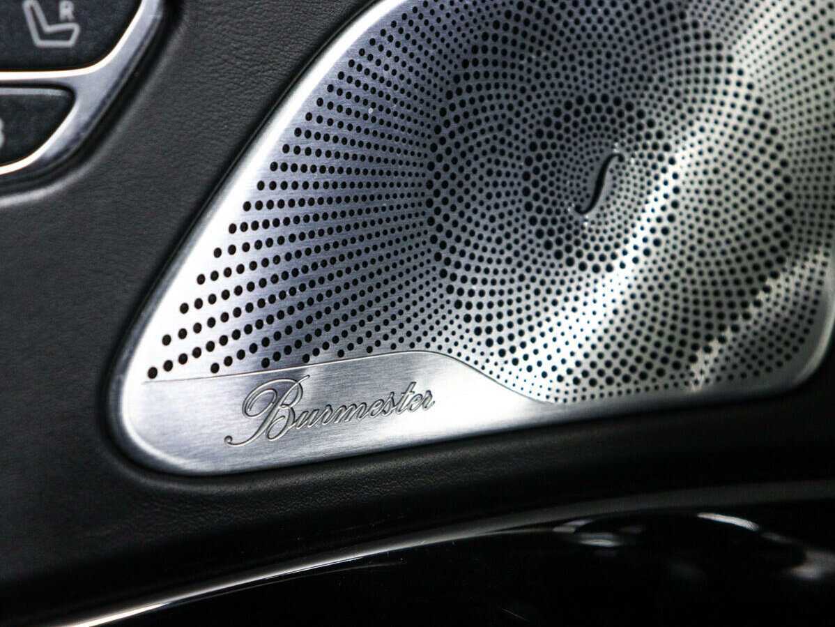 Б/У Мерседес-Бенц Майбах С-Класс 2017 года. Фото: #24