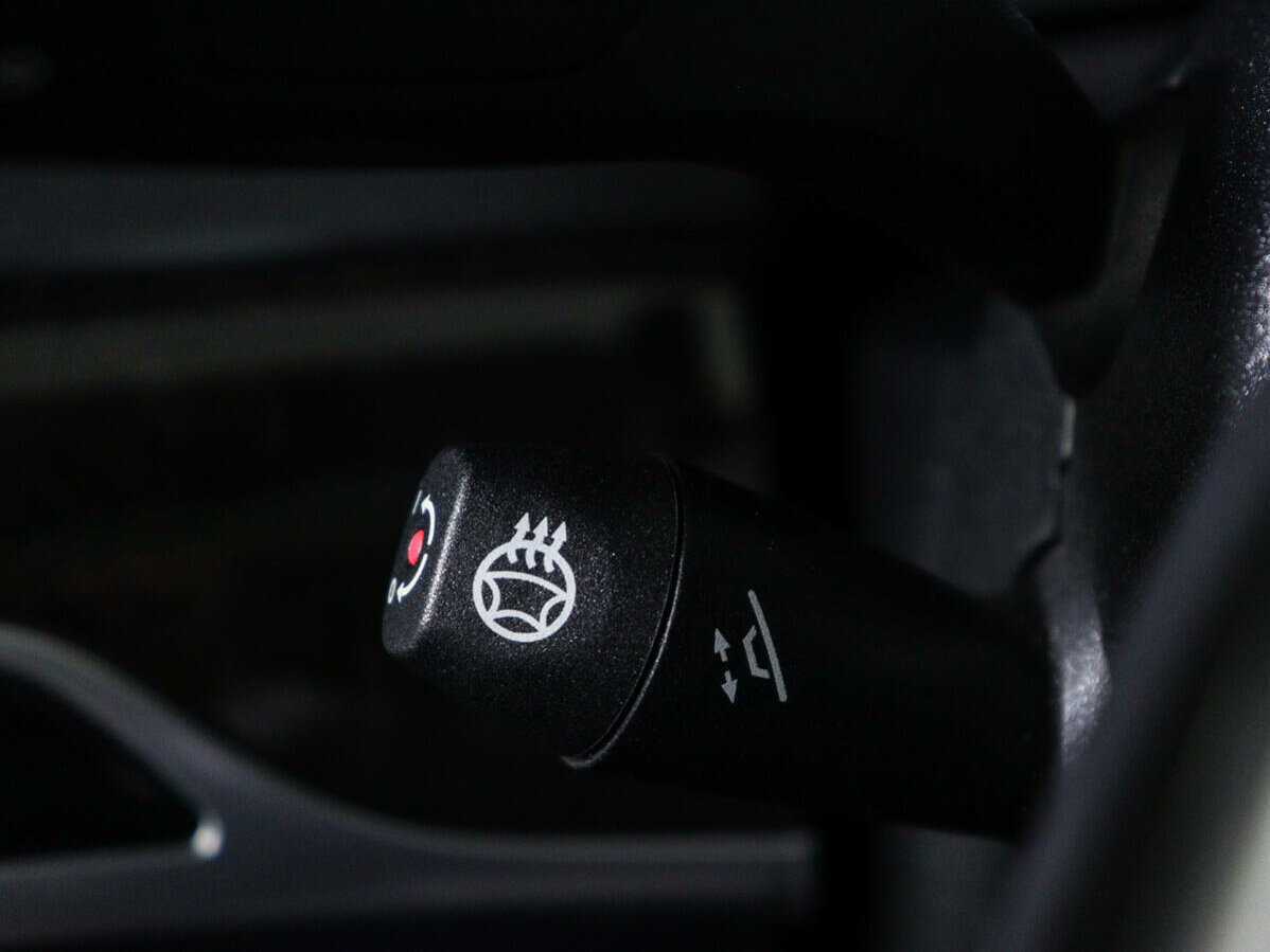 Б/У Мерседес-Бенц Майбах С-Класс 2017 года. Фото: #30