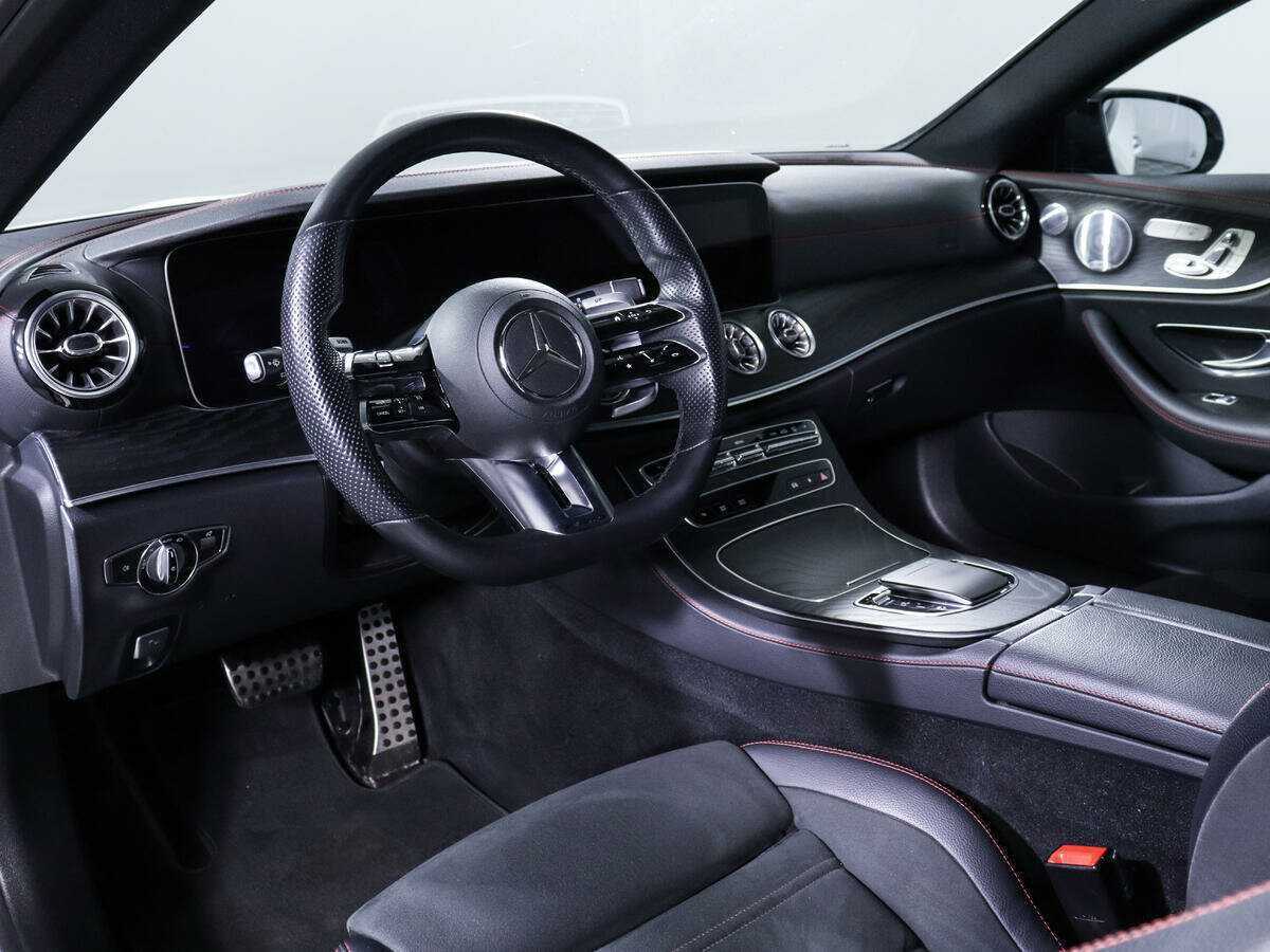 Б/У Мерседес-Бенц Е-Класс АМГ 2020 года. Фото: #11